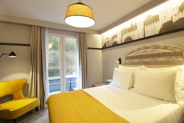 Alfama Hotel 4*