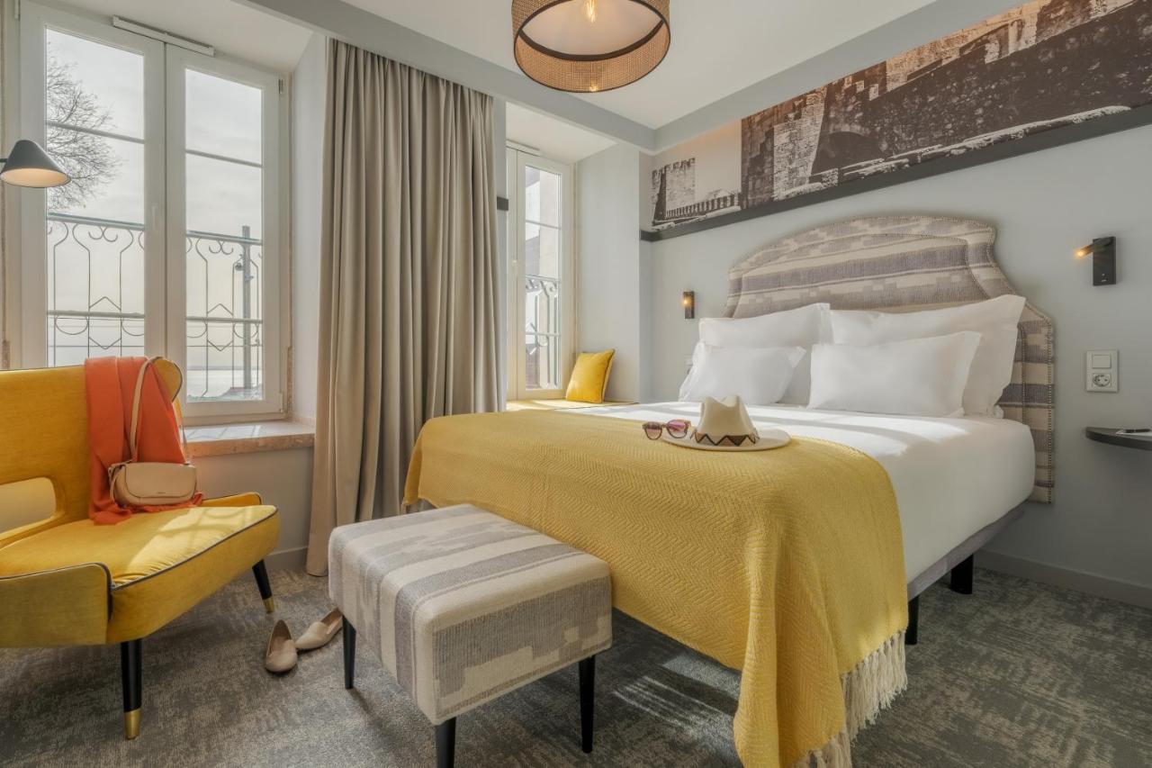 Alfama Hotel